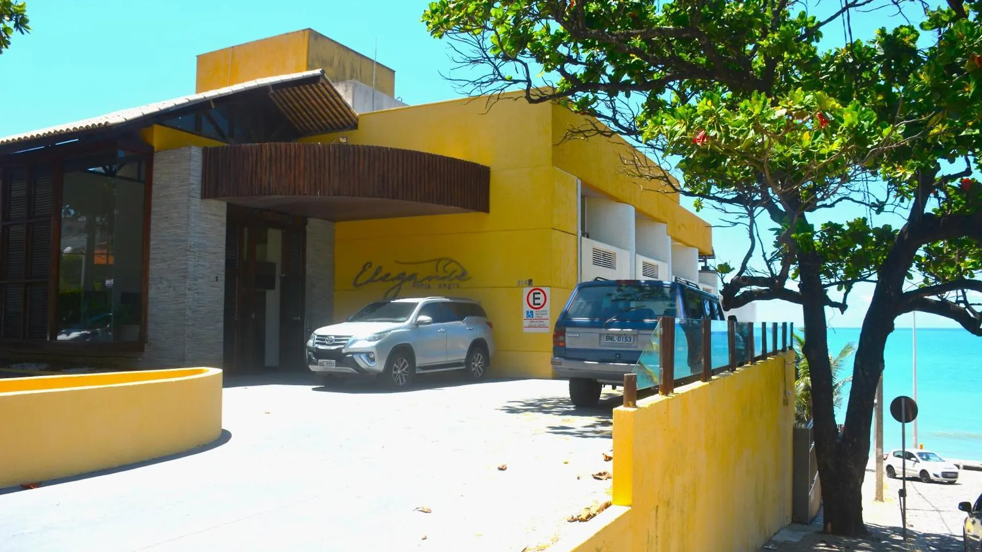 Apto 206 Frente Mar Elegance Flat Natal 0*,  Brazília